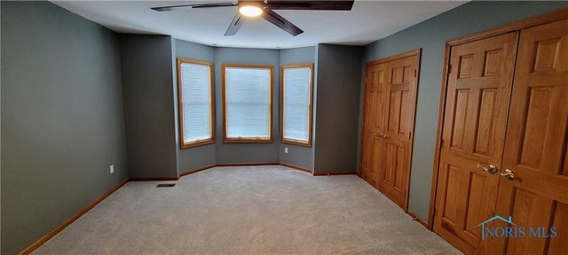 1326 Pine Valley Drive, Bowling Green, OH 43402