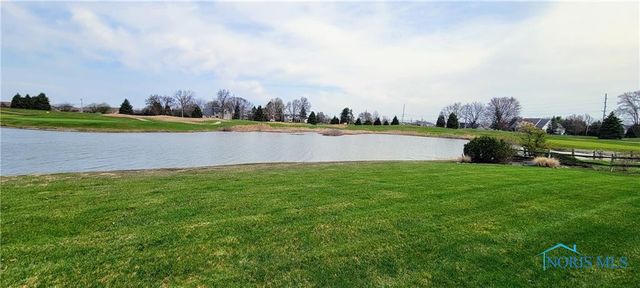 1326 Pine Valley Drive, Bowling Green, OH 43402