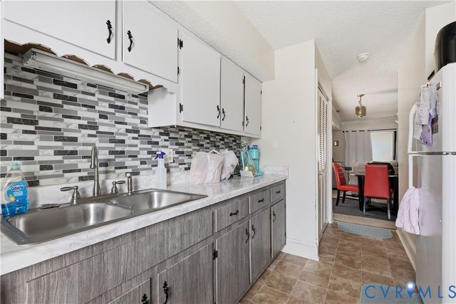 161 Lakeview Park Rd, Colonial Heights, VA 23834