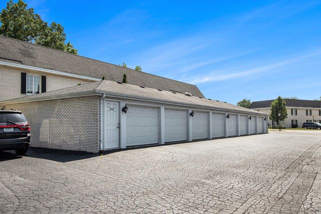 2305 Martha Street D2, Highland, IN 46322