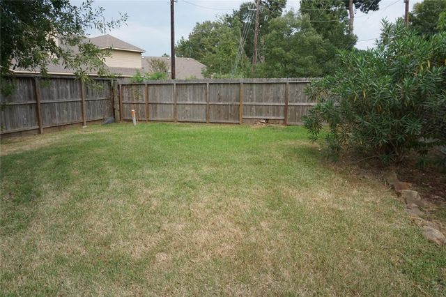 5022 Fox Hollow Boulevard, Spring, TX 77389