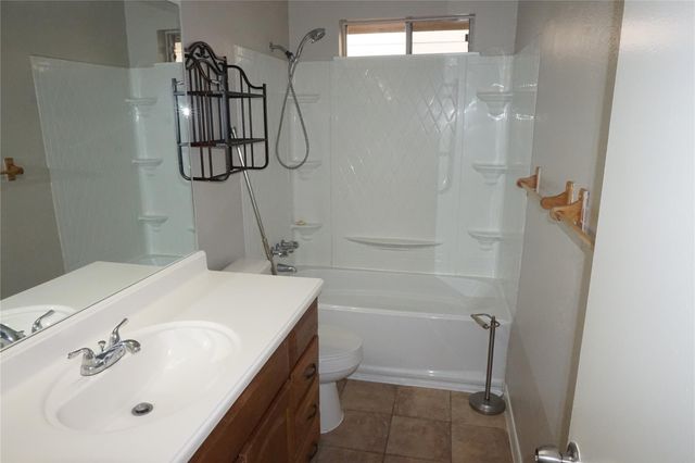 5022 Fox Hollow Boulevard, Spring, TX 77389