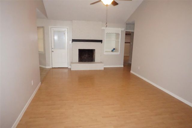 5022 Fox Hollow Boulevard, Spring, TX 77389