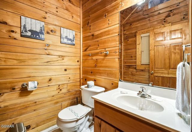 1779 Mountain Shadows Way, Gatlinburg, TN 37738