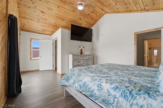 5919 Lake Road 32, Ashtabula, OH 44004