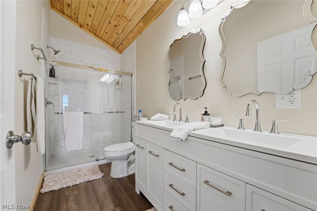 5919 Lake Road 32, Ashtabula, OH 44004