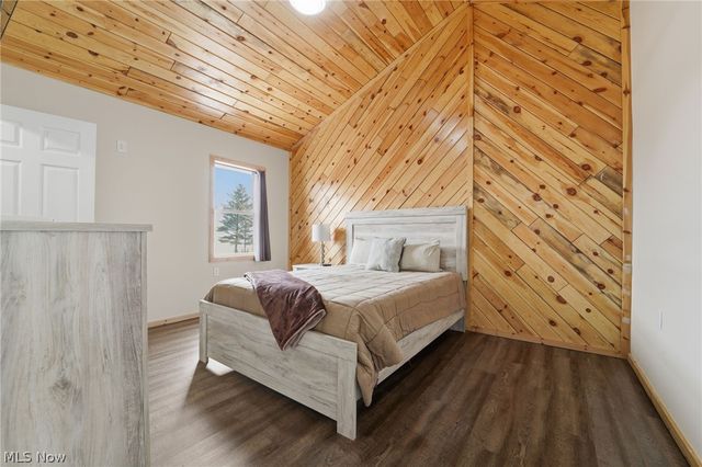 5919 Lake Road 32, Ashtabula, OH 44004