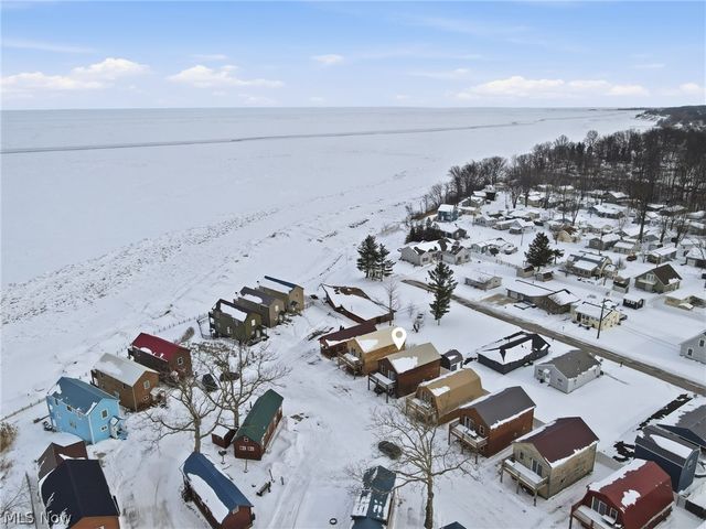 5919 Lake Road 32, Ashtabula, OH 44004