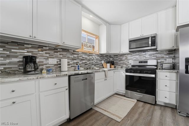 5919 Lake Road 32, Ashtabula, OH 44004