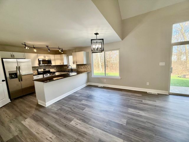 5781 Adams Street, Merrillville, IN 46410