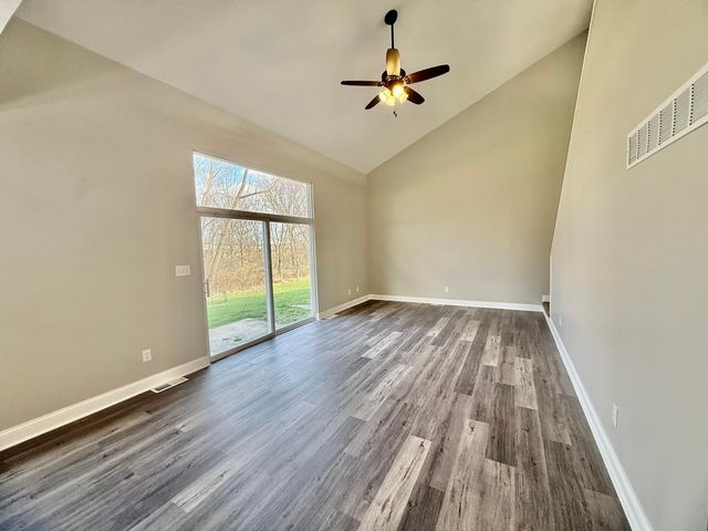 5781 Adams Street, Merrillville, IN 46410