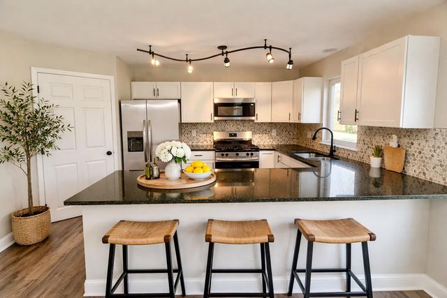 5781 Adams Street, Merrillville, IN 46410