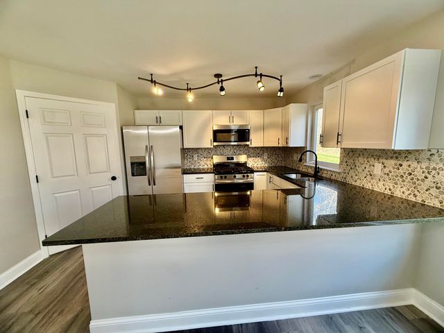 5781 Adams Street, Merrillville, IN 46410