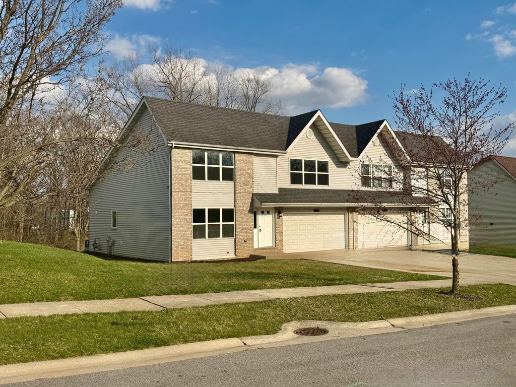 5781 Adams Street, Merrillville, IN 46410