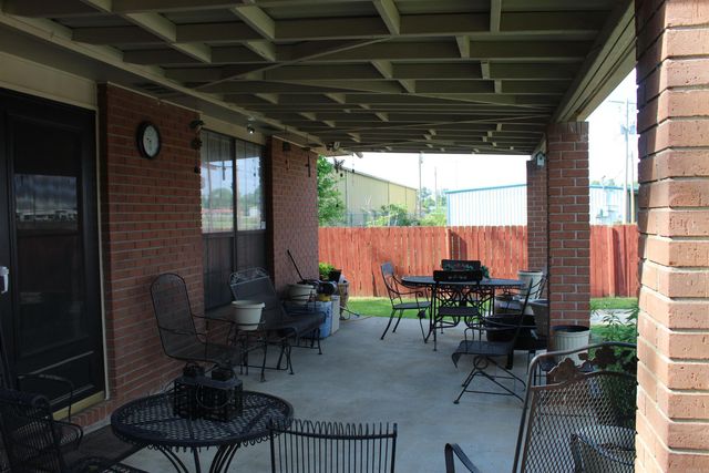 2713 E 10th Ave, Pine Bluff, AR 71601