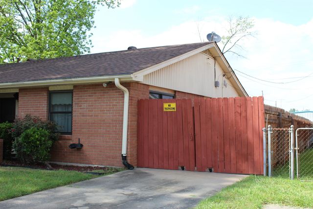 2713 E 10th Ave, Pine Bluff, AR 71601