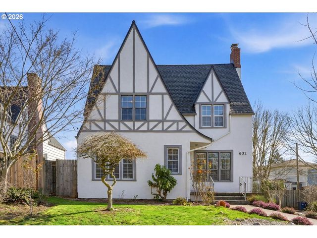 632 Se PEACOCK Ln, Portland, OR 97214