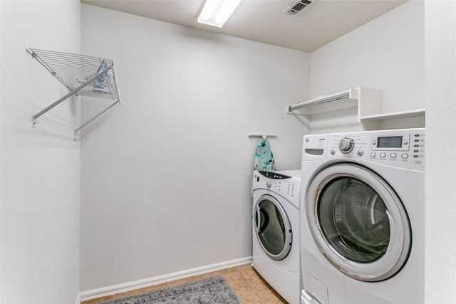 180 Leonard Street, Lewisville, TX 75057