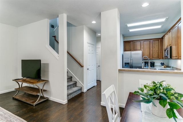 180 Leonard Street, Lewisville, TX 75057