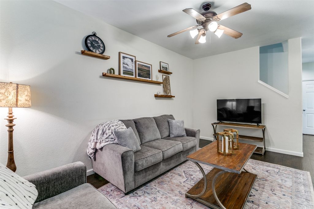 180 Leonard Street, Lewisville, TX 75057 — photo 4