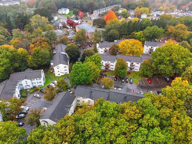 371 Aiken Ave 10, Lowell, MA 01850