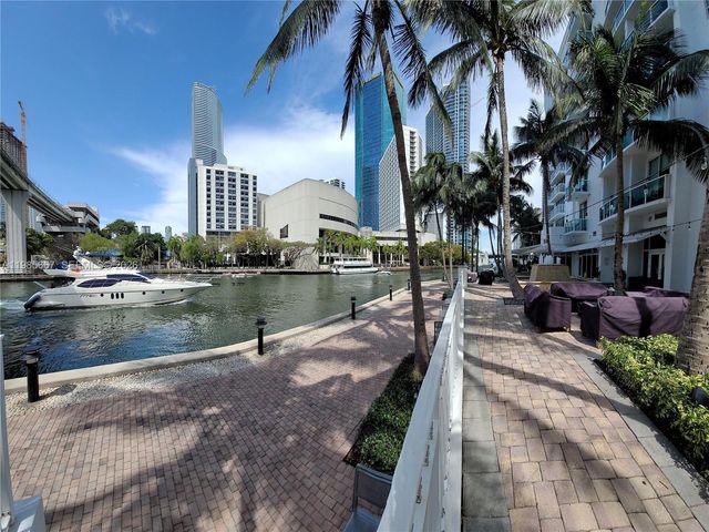 31 SE 5th St 1110, Miami, FL 33131