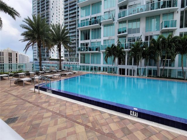 31 SE 5th St 1110, Miami, FL 33131