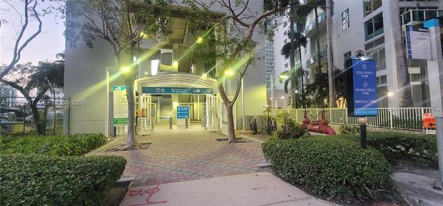 31 SE 5th St 1110, Miami, FL 33131