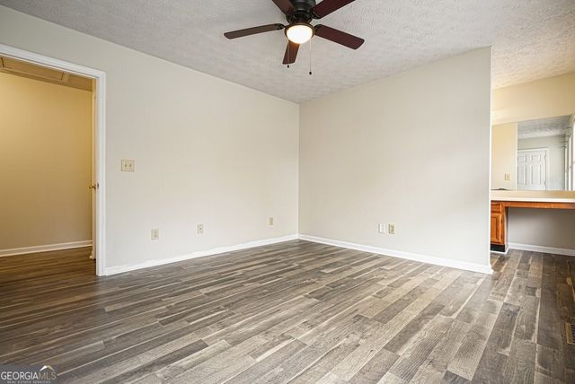 6617 Meadow Green Circle, Peachtree Corners, GA 30092