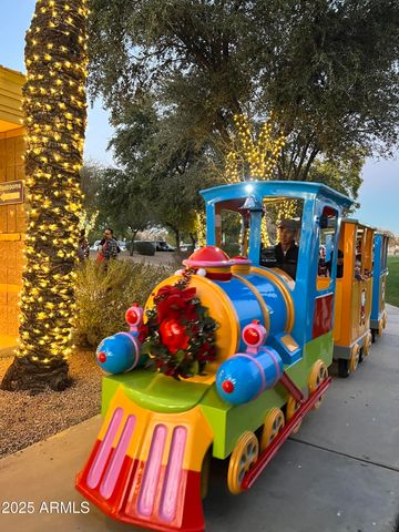 915 W Grand Caymen Drive, Gilbert, AZ 85233