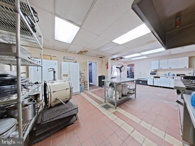 3914-20 N 6TH ST, Philadelphia, PA 19140