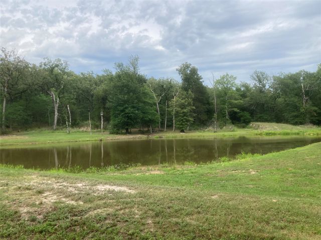7451 County Road 1509, Athens, TX 75751