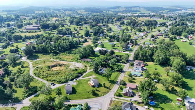 517 West Glade Street, Glade Spring, VA 24340