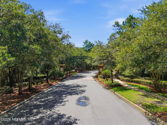 189 ST JOHNS FOREST Boulevard, St. Johns, FL 32259