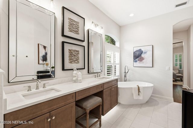 189 ST JOHNS FOREST Boulevard, St. Johns, FL 32259
