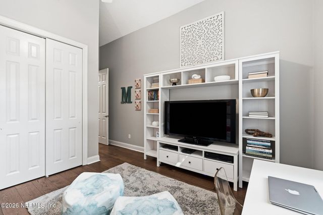 189 ST JOHNS FOREST Boulevard, St. Johns, FL 32259