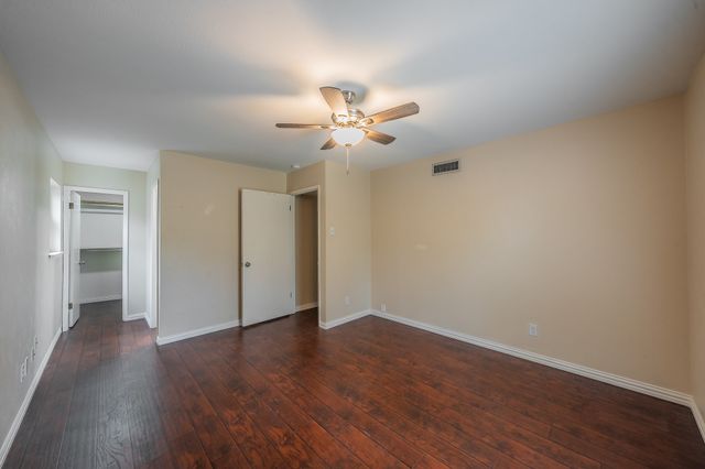 2710 Ashglen Drive, Garland, TX 75043