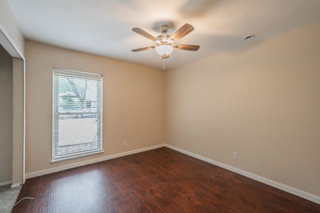 2710 Ashglen Drive, Garland, TX 75043