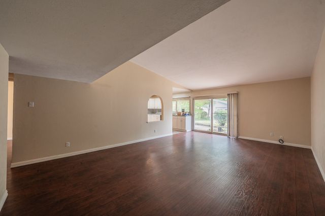 2710 Ashglen Drive, Garland, TX 75043