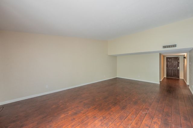 2710 Ashglen Drive, Garland, TX 75043
