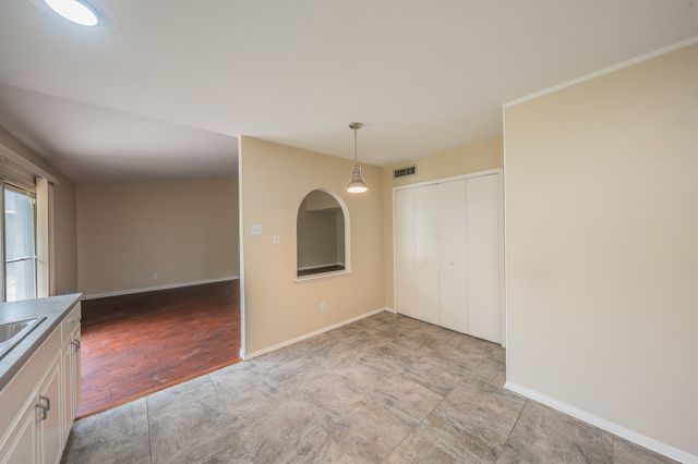 2710 Ashglen Drive, Garland, TX 75043