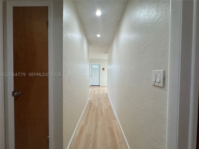 648 E 40th ST, Hialeah, FL 33013