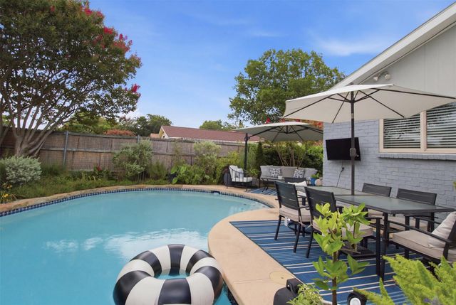 2925 Spring Brook Drive, Garland, TX 75044