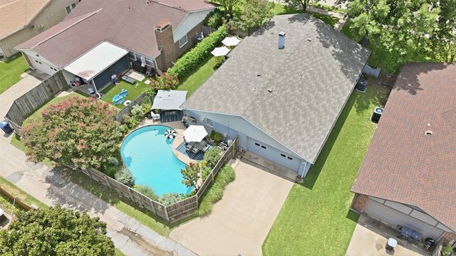 2925 Spring Brook Drive, Garland, TX 75044