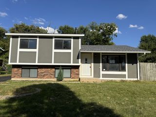 118 Springleaf Drive, Bolingbrook, IL 60440