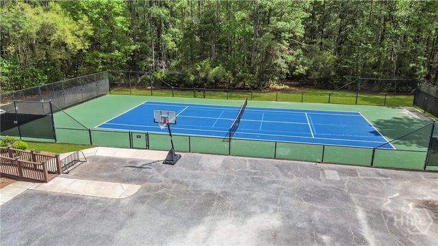 220 Saint Catherine Circle, Richmond Hill, GA 31324