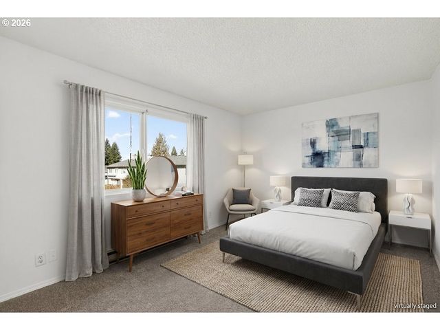 312 Ne 103RD St, Vancouver, WA 98685