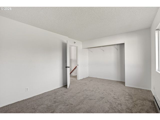 312 Ne 103RD St, Vancouver, WA 98685