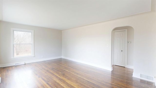 4469 W Coldwater Road, Mt. Morris Township, MI 48504