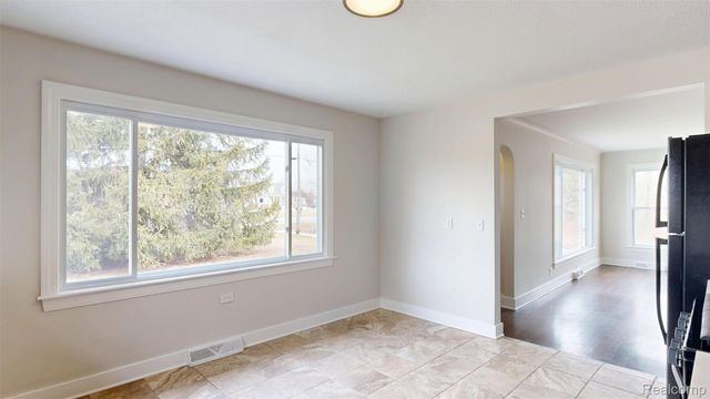 4469 W Coldwater Road, Mt. Morris Township, MI 48504